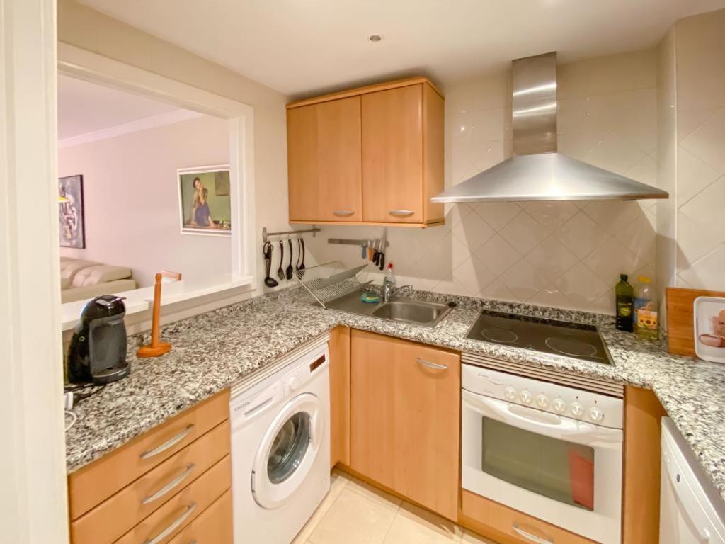 Apartamento En Los Patios De Santa Maria Golf 马尔韦利亚 外观 照片