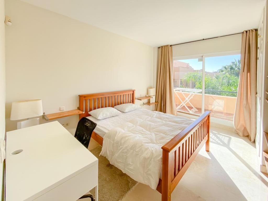 Apartamento En Los Patios De Santa Maria Golf 马尔韦利亚 外观 照片