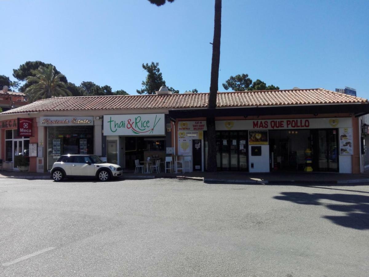 Apartamento En Los Patios De Santa Maria Golf 马尔韦利亚 外观 照片
