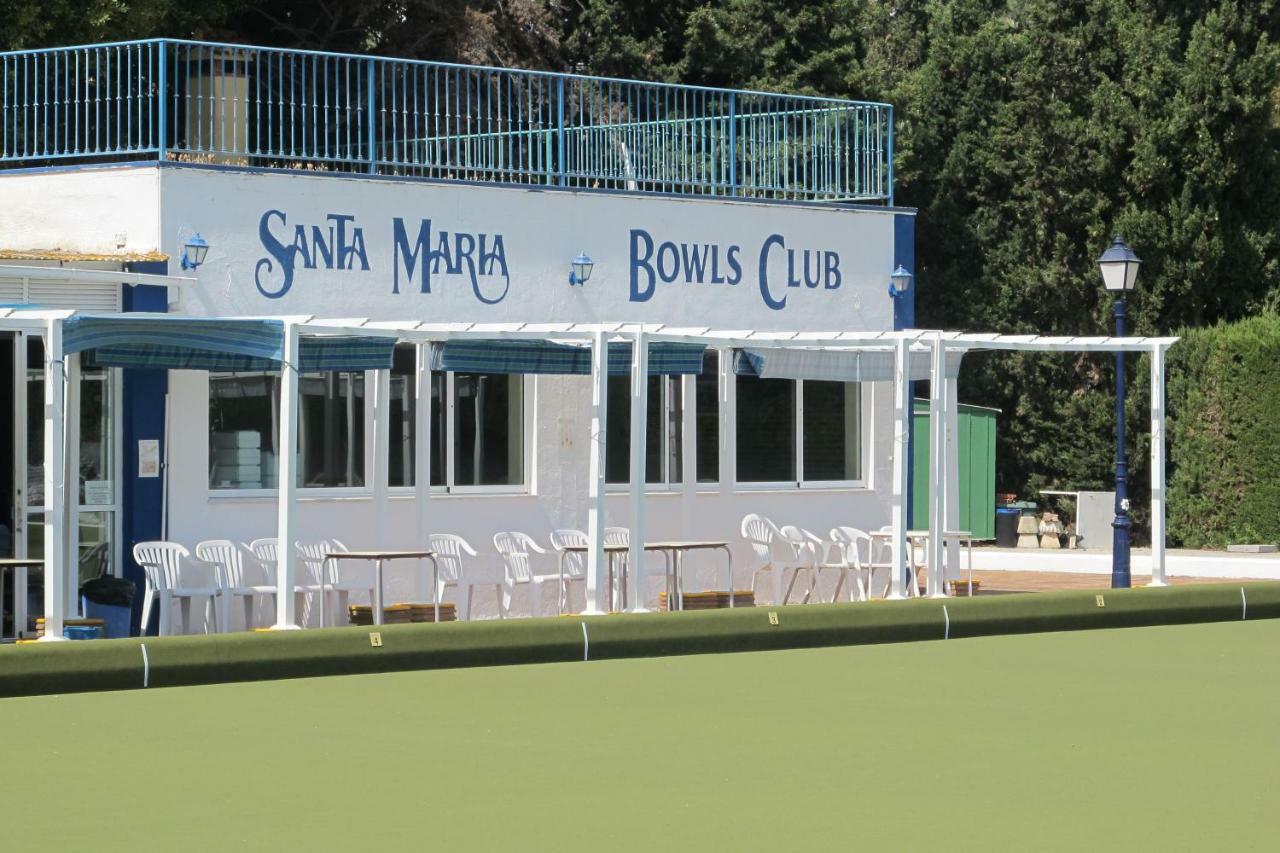 Apartamento En Los Patios De Santa Maria Golf 马尔韦利亚 外观 照片