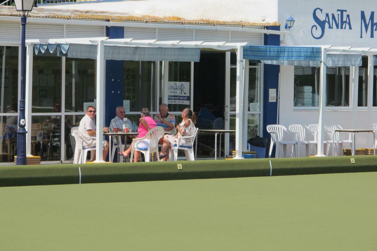 Apartamento En Los Patios De Santa Maria Golf 马尔韦利亚 外观 照片