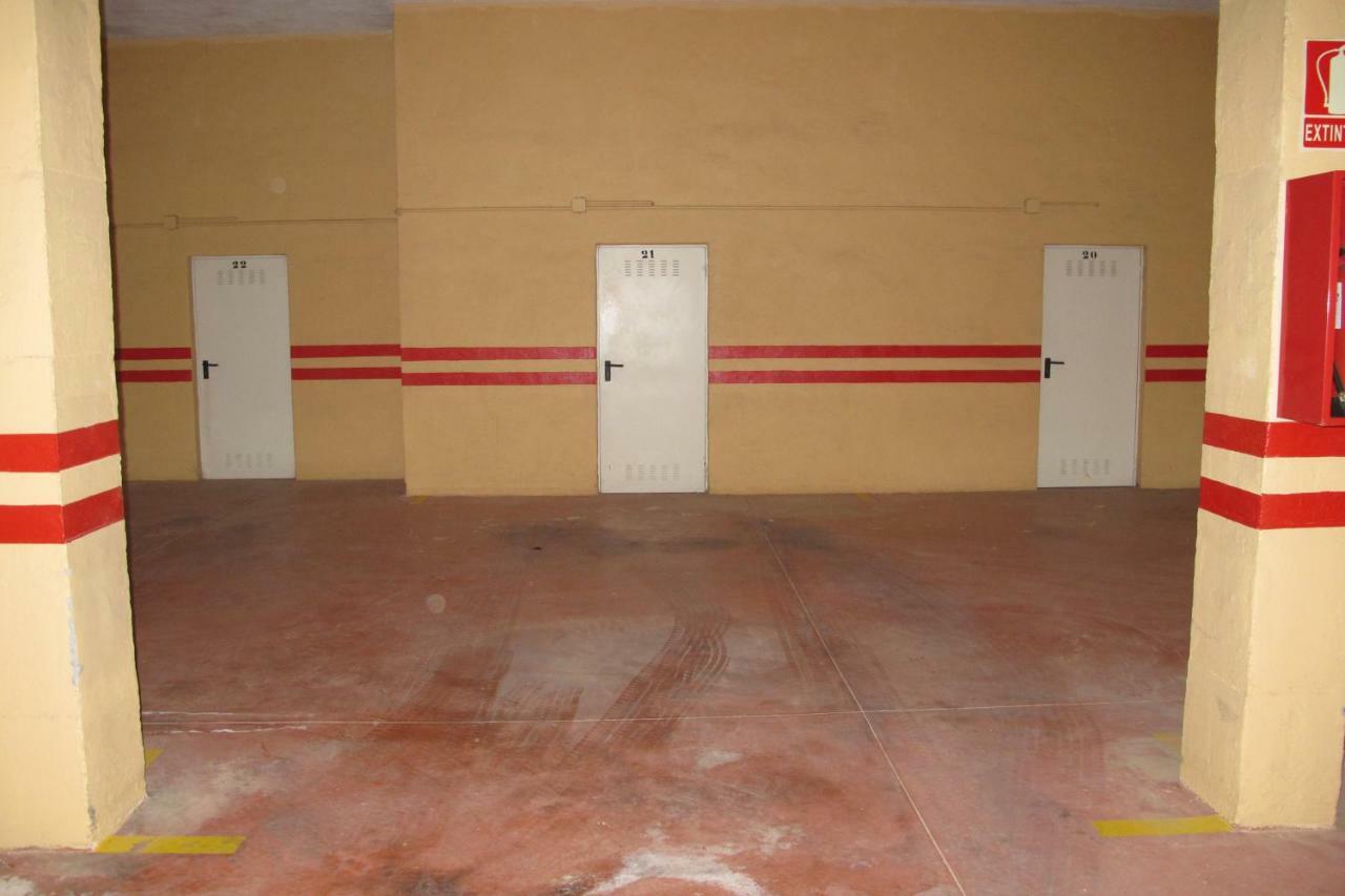 Apartamento En Los Patios De Santa Maria Golf 马尔韦利亚 外观 照片
